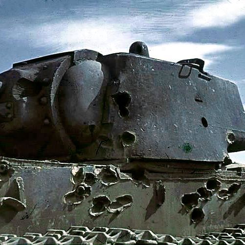 Bundesarchiv_Bild_169-0441,_Russland,_bei_Stalingrad,_Panzer_KW-1