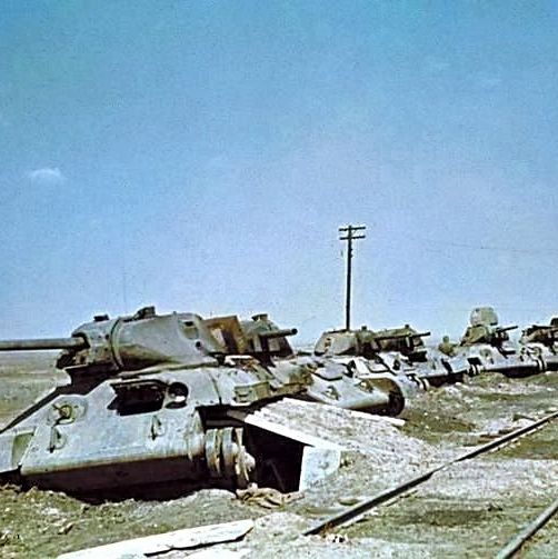 Bundesarchiv_Bild_169-0894,_Woroschilowka-Stalingrad,_zerstörte_sowjet